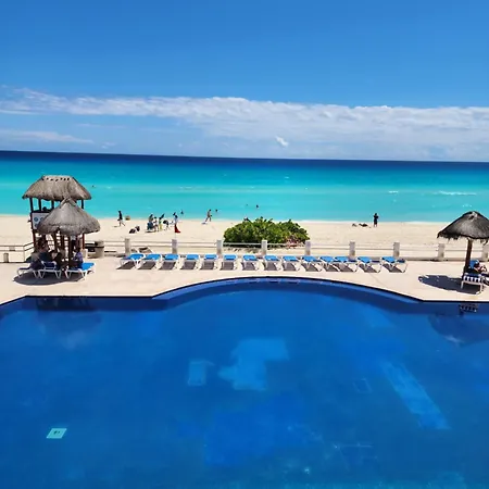 Marlin Turquesa Departamentos Frente Al Mar Apartamento Cancún Exterior foto