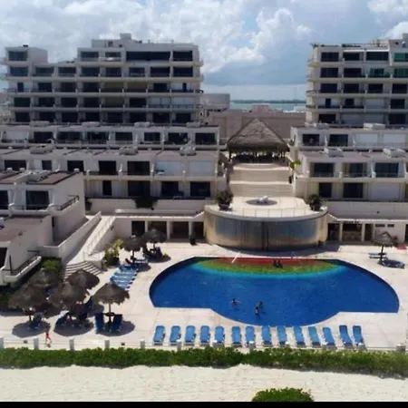 Marlin Turquesa Departamentos Frente Al Mar Apartamento Cancún Exterior foto