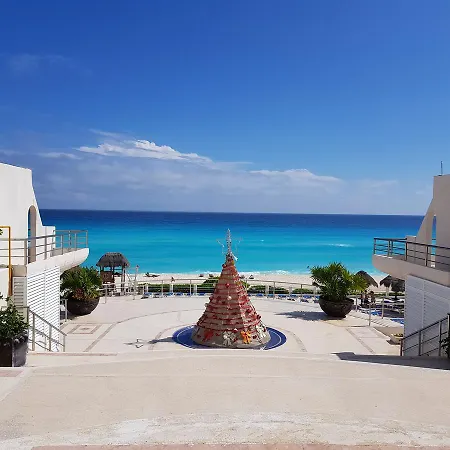 Marlin Turquesa Departamentos Frente Al Mar Apartamento Cancún Exterior foto